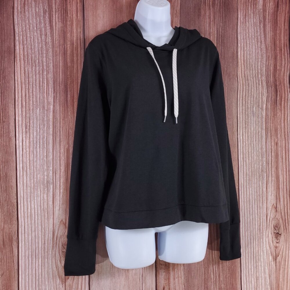 Vuori Black Hoodie with White Drawstrings - Picture 4 of 12
